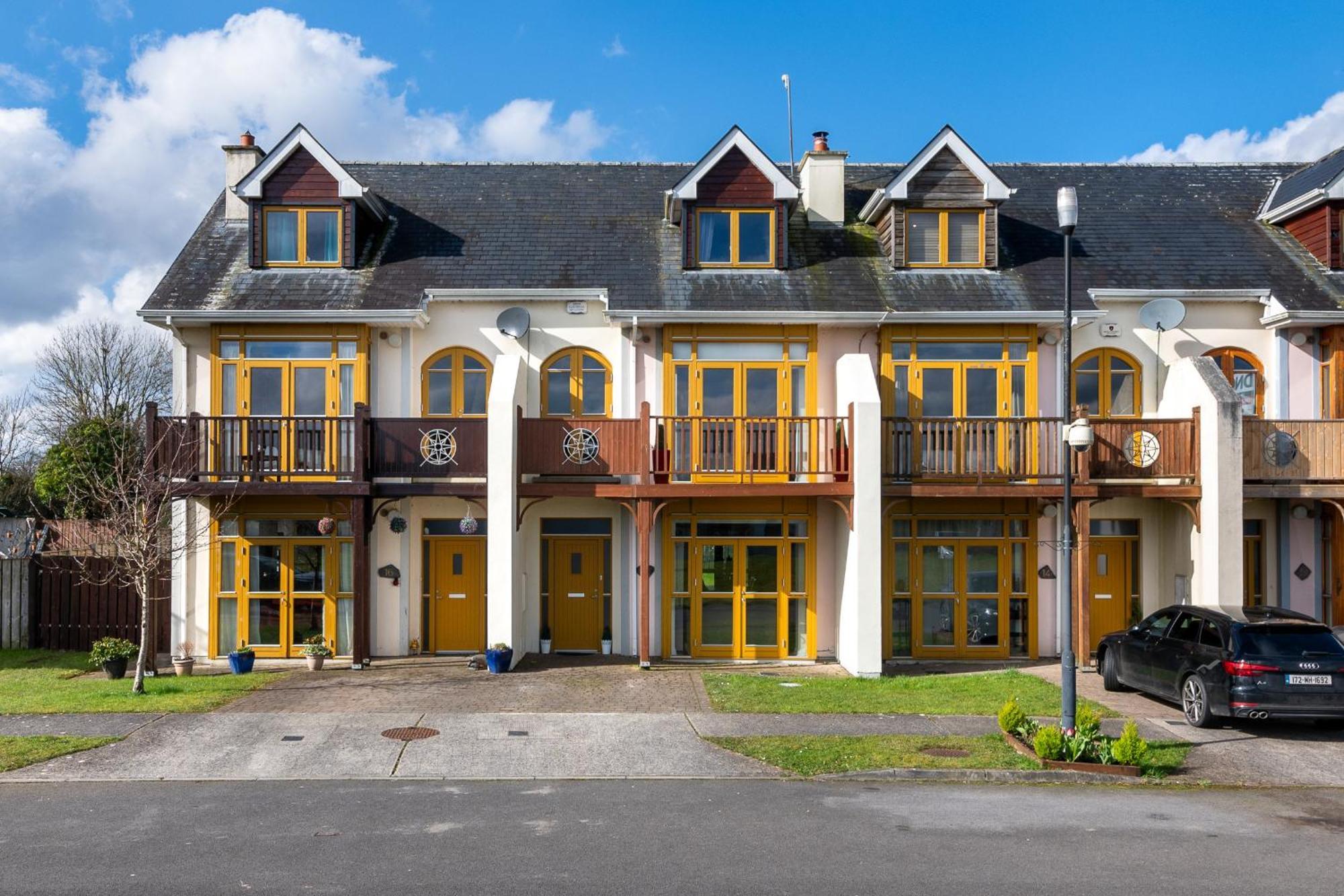 Shannonside - Stylish 5 Bed Marina Home & 40Ft Mooring Termonbarry Екстер'єр фото