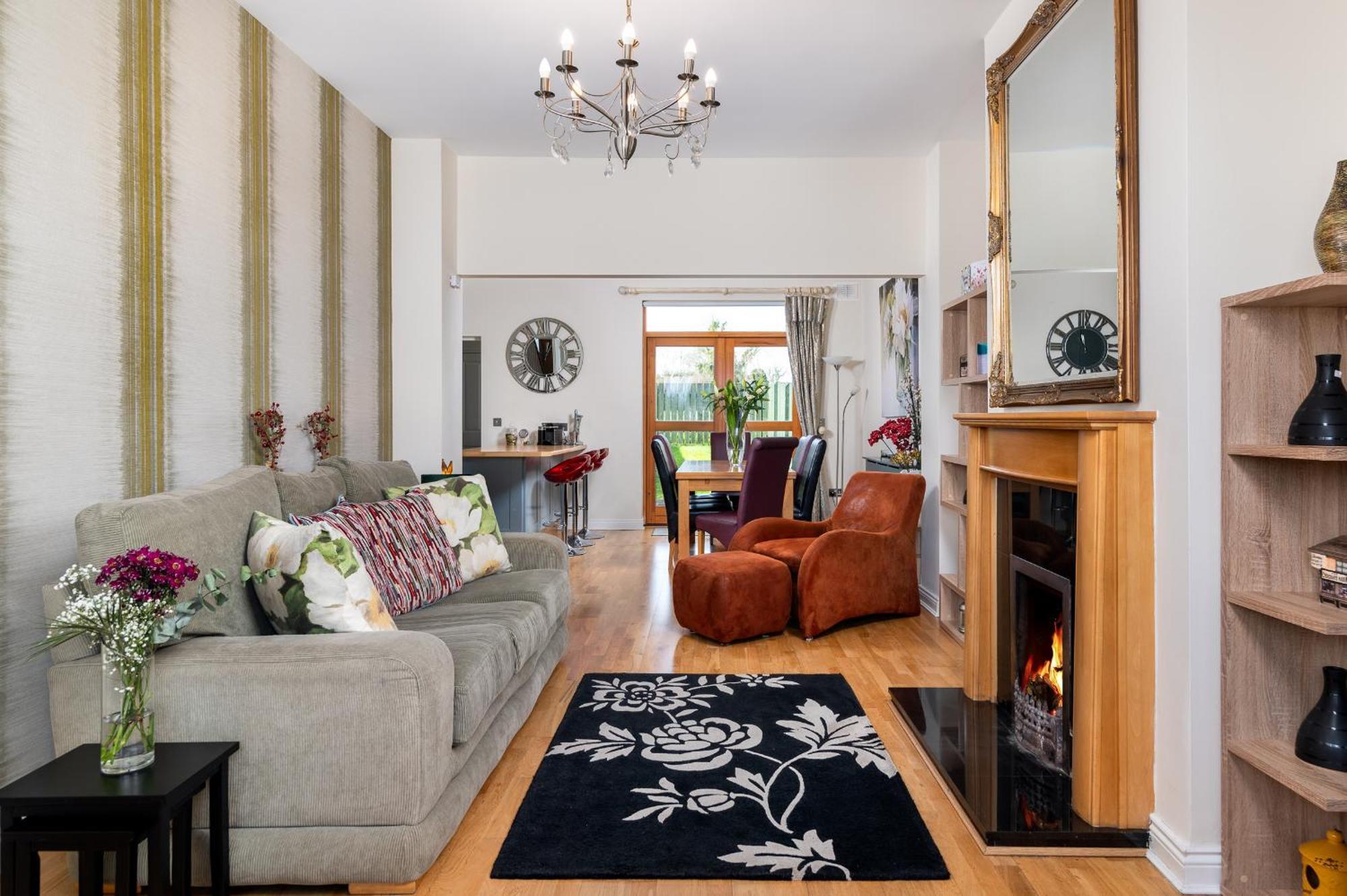 Shannonside - Stylish 5 Bed Marina Home & 40Ft Mooring Termonbarry Екстер'єр фото